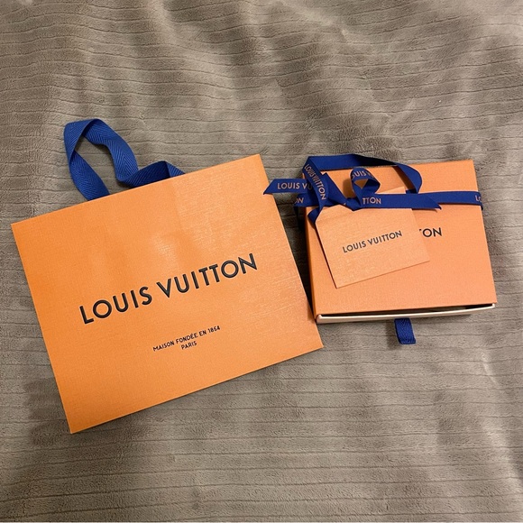 LOUIS VUITTON Damier Elise Wallet - Picture 5 of 5